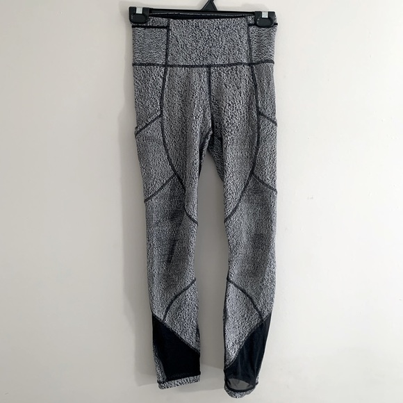 lululemon athletica Pants - Lululemon mesh panel gray tights rouging waist